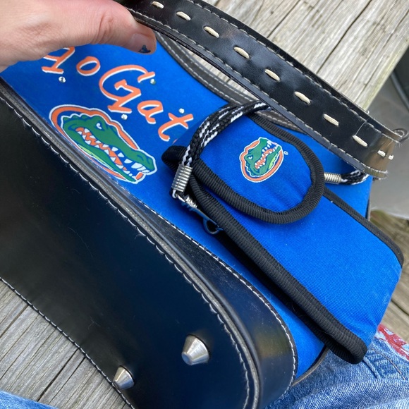 BUNDLE - Florida Gators 🐊 Purse & Shirt Size Large - Picture 6 of 14